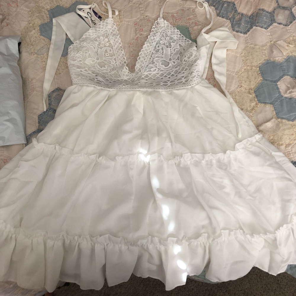 White Dress!! Never worn! Perfect for graduation